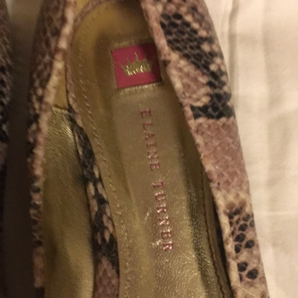 Ladies python flats 8.5 preowned good condition . - Picture 2 of 5